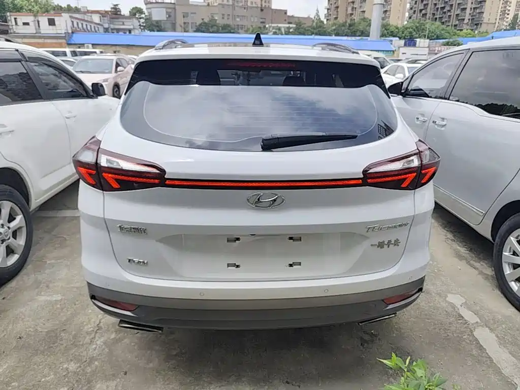 Hyundai Tucson — фото 6