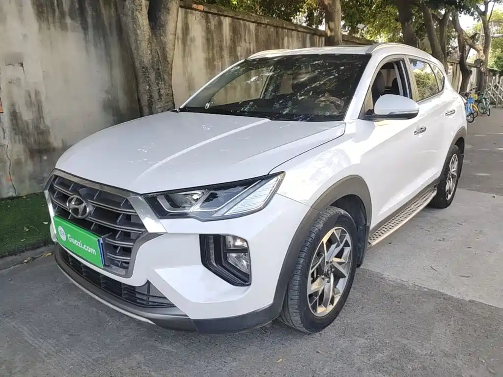 Hyundai Tucson — фото 2