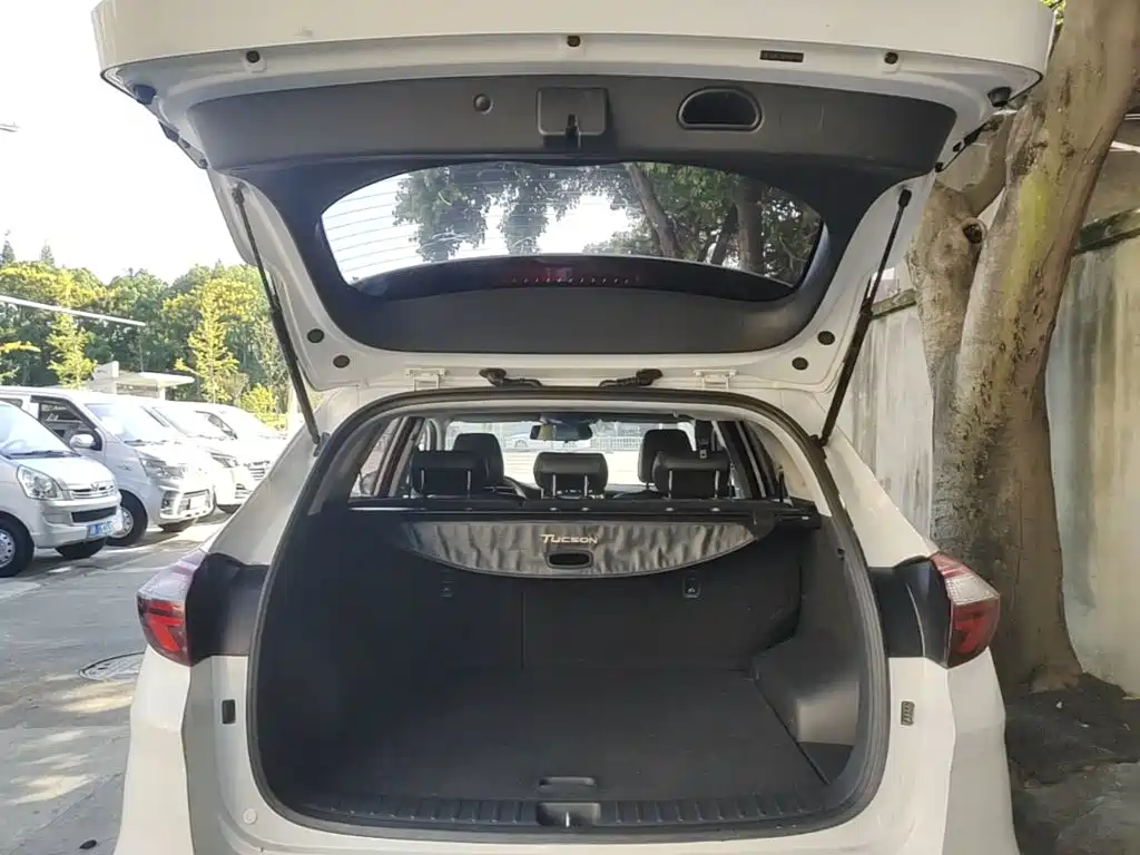 Hyundai Tucson — фото 19