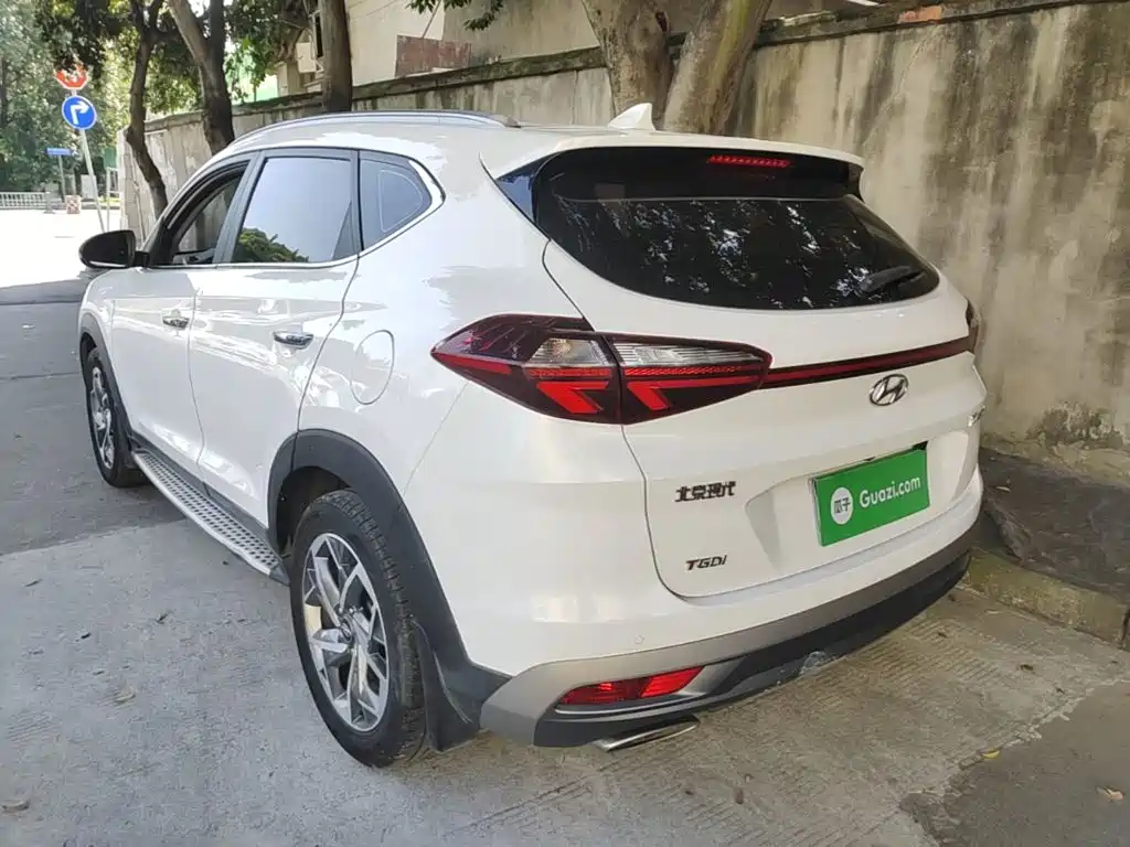Hyundai Tucson — фото 5