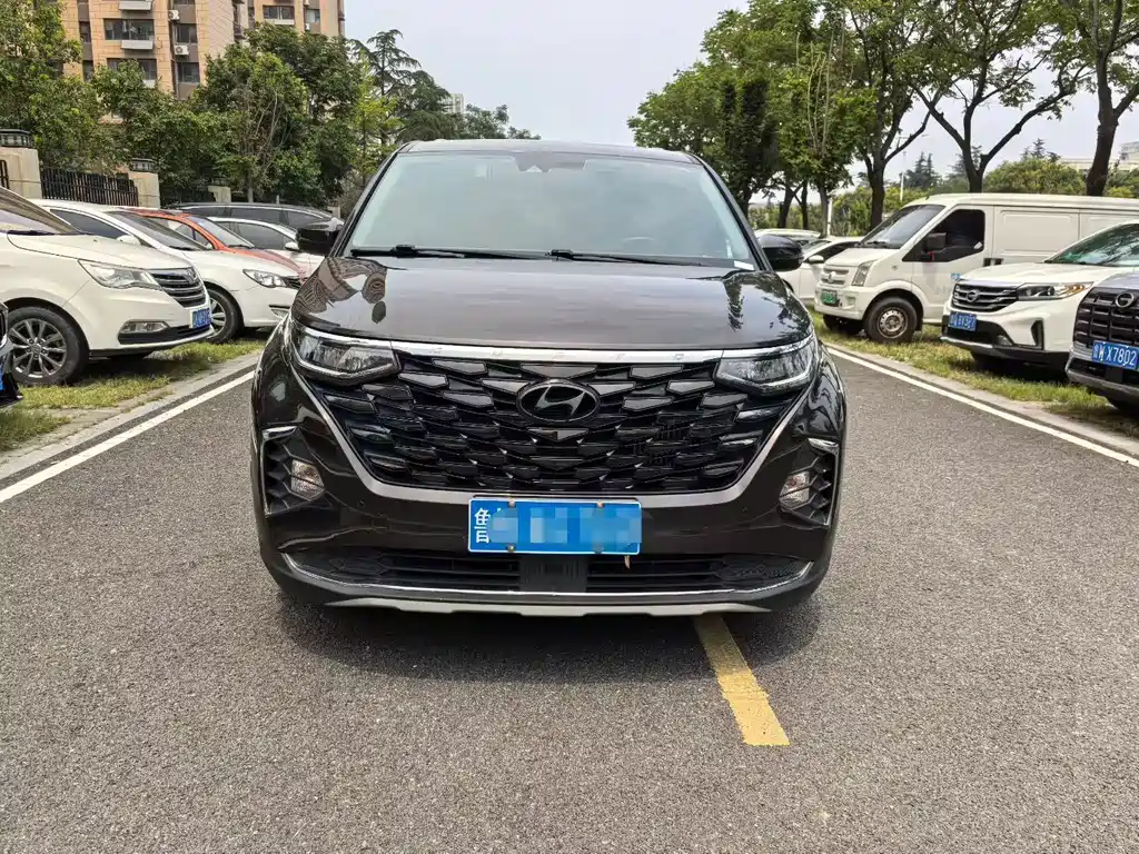 Hyundai Custo — фото 2