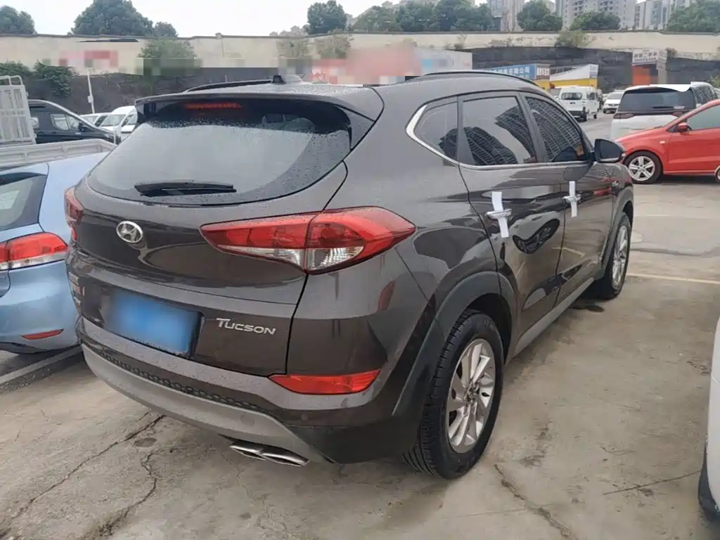 Hyundai Tucson — фото 7