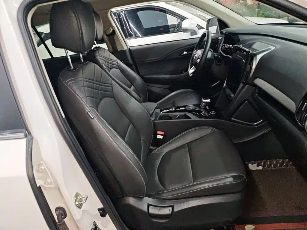 Hyundai ix35 — фото 20