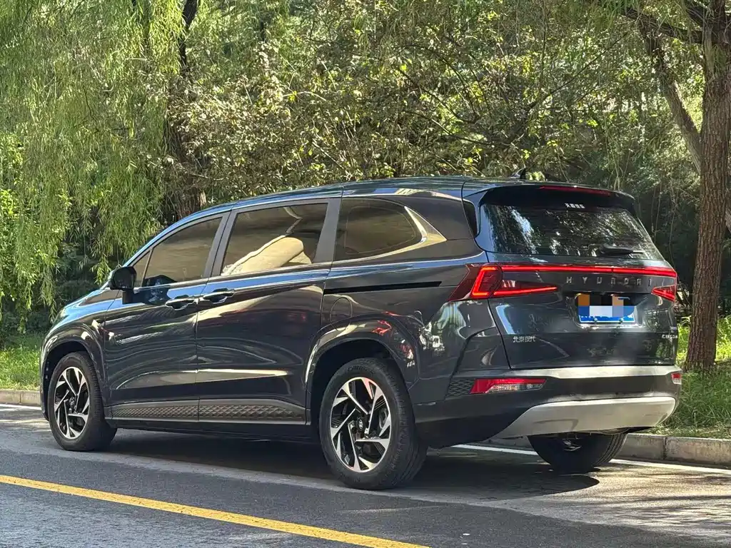 Hyundai Custo — фото 4