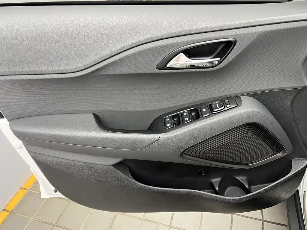 Hyundai ix35 — фото 15