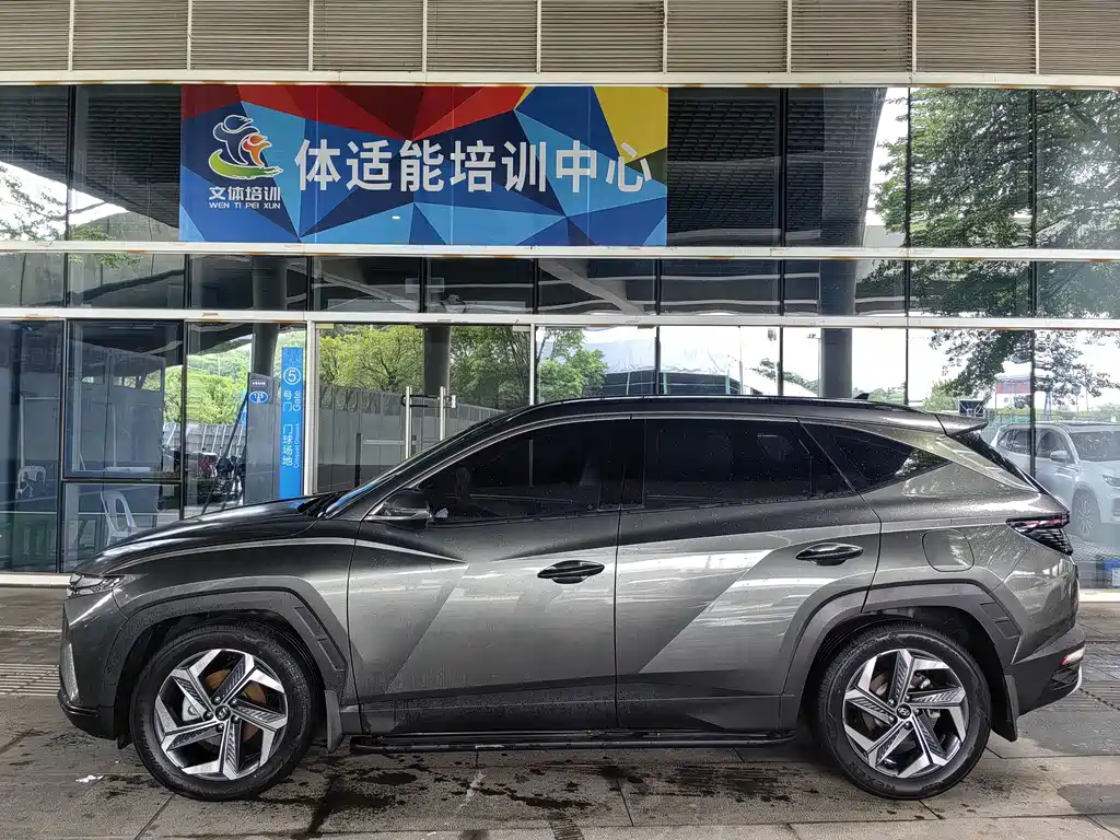 Hyundai Tucson — фото 4