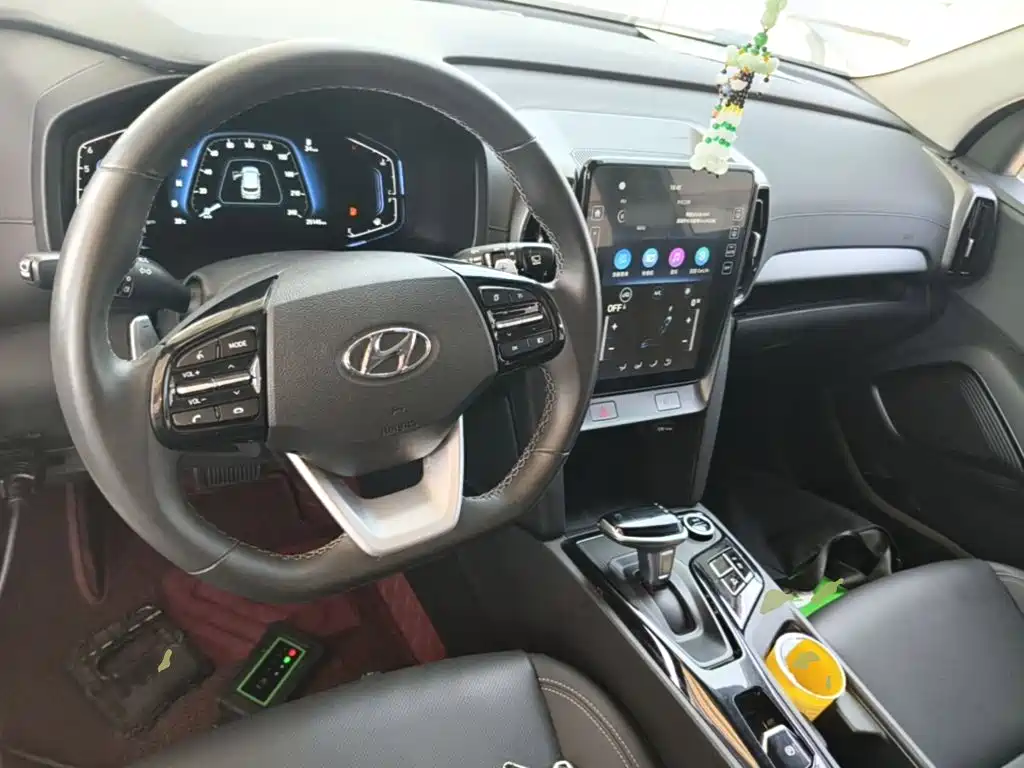 Hyundai ix35 — фото 10