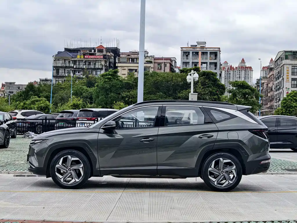 Hyundai Tucson — фото 5