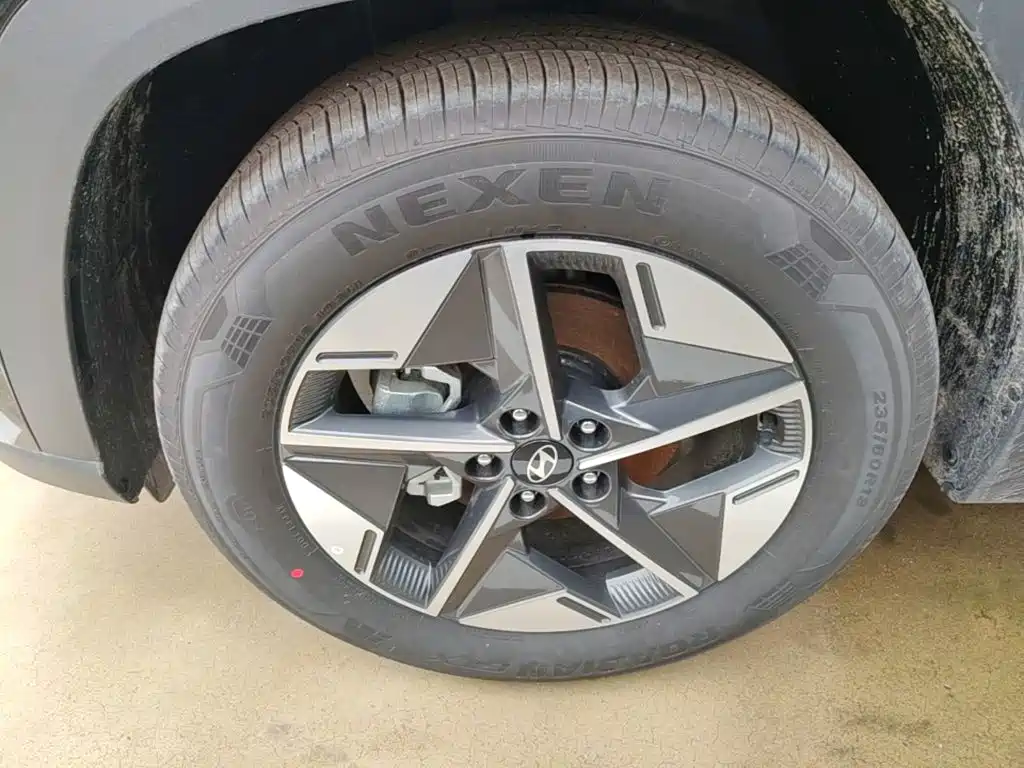 Hyundai Tucson — фото 23