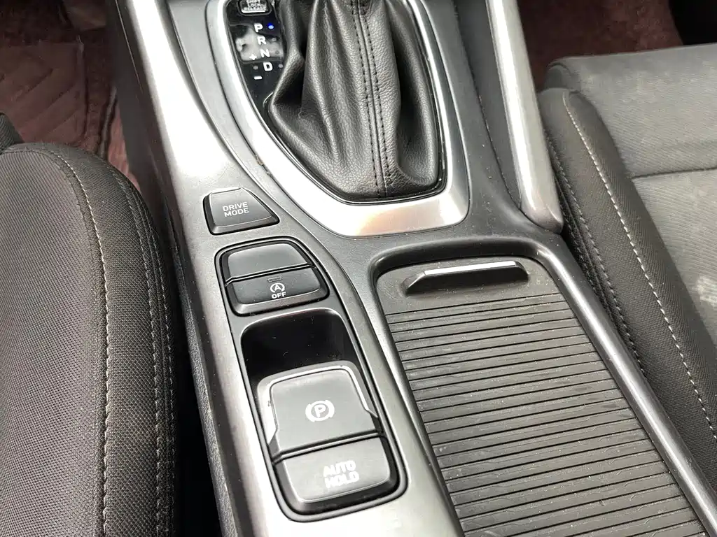 Hyundai Fista — фото 10