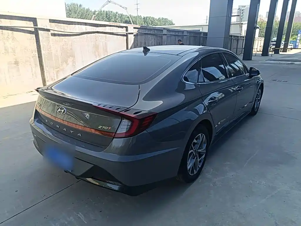 Hyundai Sonata — фото 7