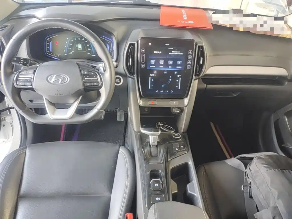 Hyundai ix35 — фото 10