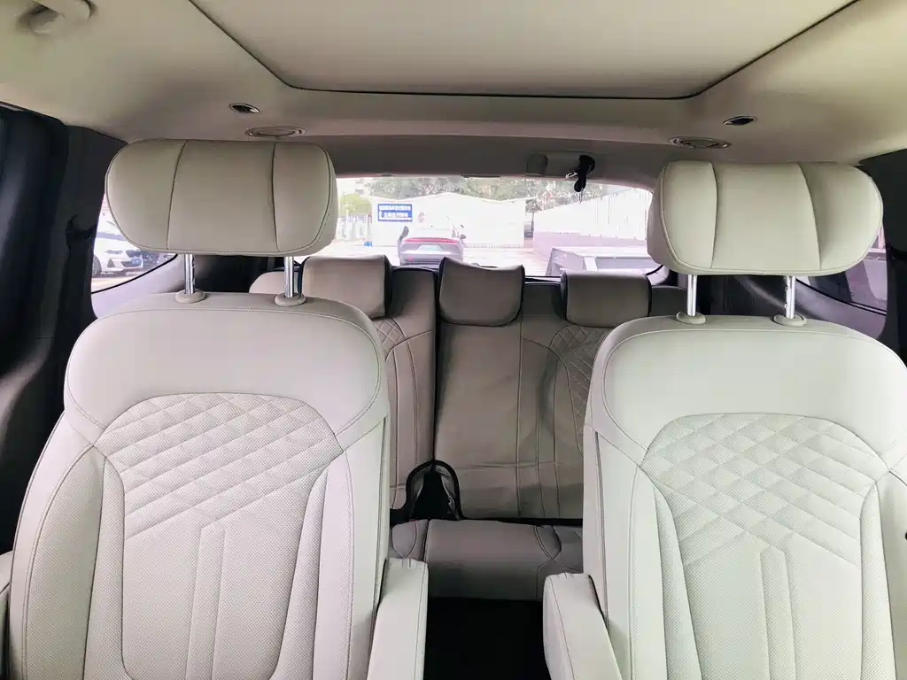 Hyundai Custo — фото 15