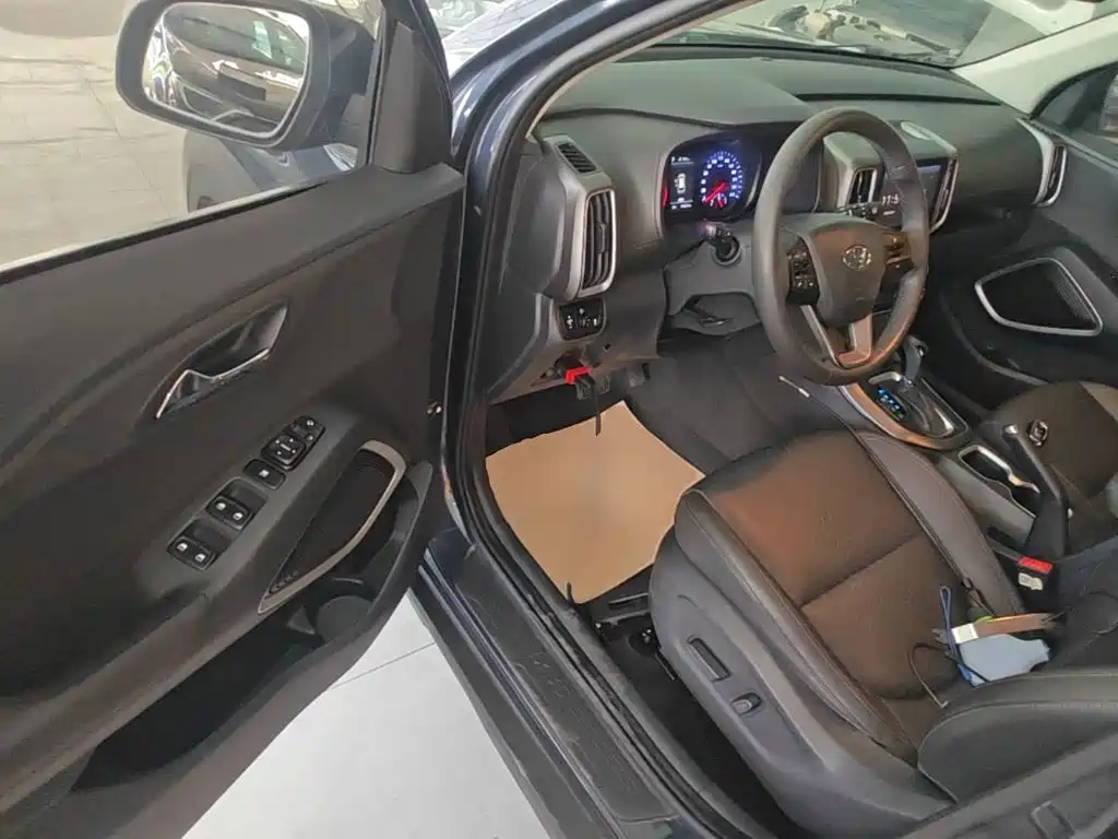Hyundai ix35 — фото 16