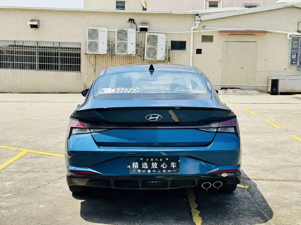 Hyundai Elantra — фото 8