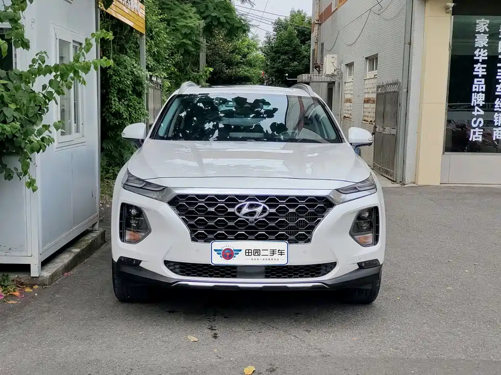 Hyundai Santa Fe — фото 2