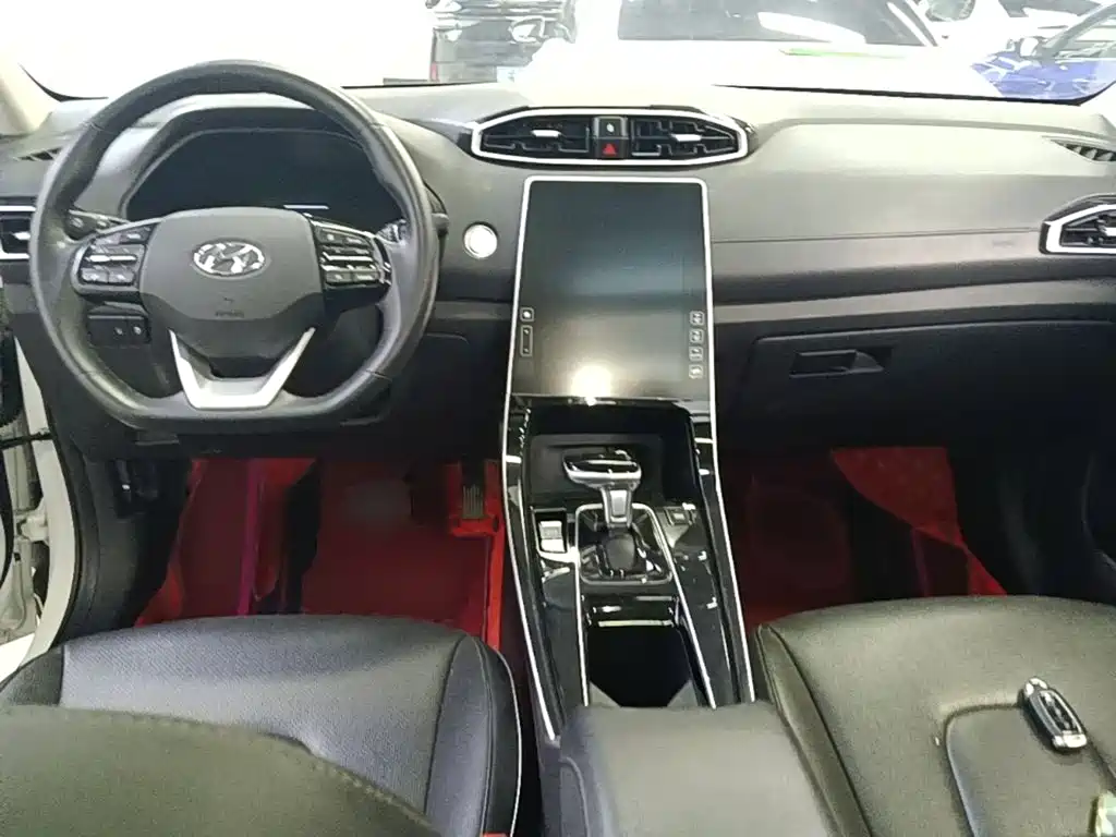 Hyundai ix25 — фото 10