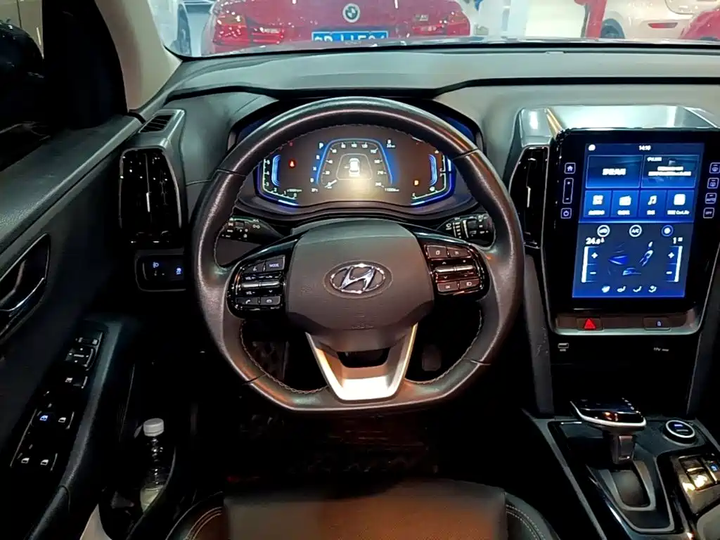 Hyundai ix35 — фото 11