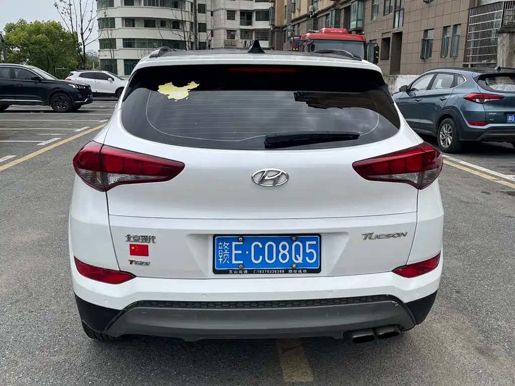 Hyundai Tucson — фото 6