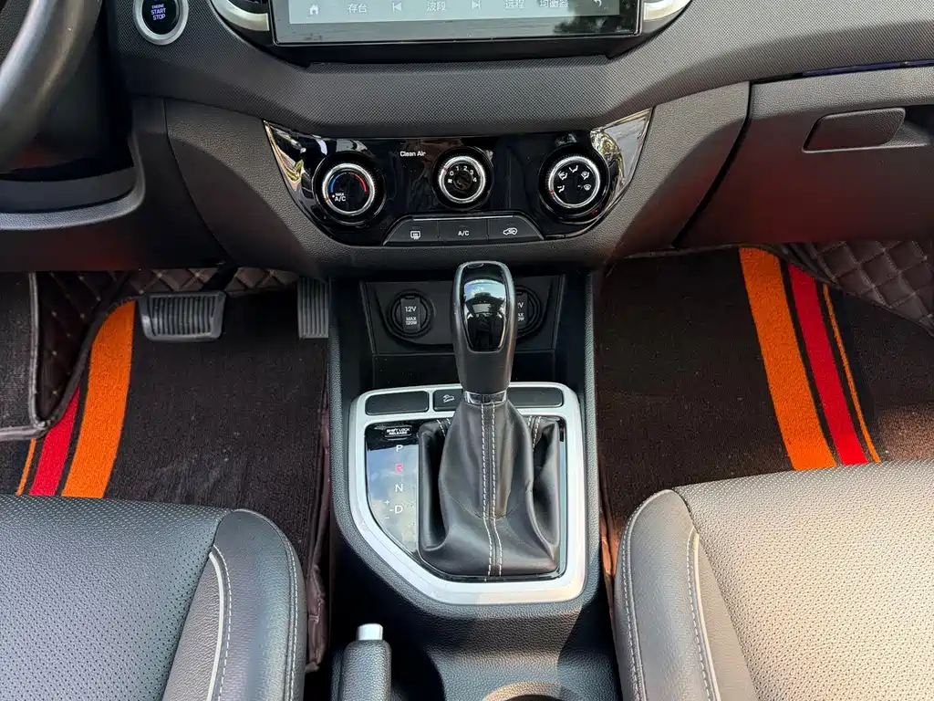 Hyundai ix25 — фото 17