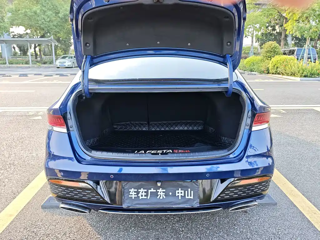 Hyundai Fista — фото 20