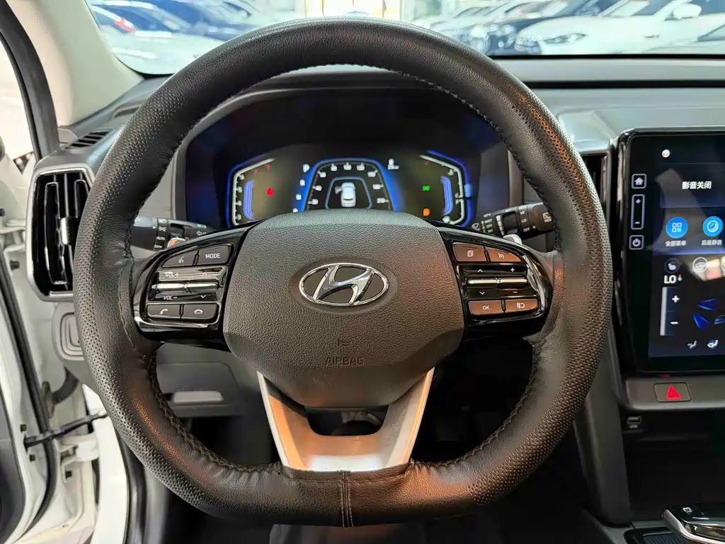 Hyundai ix35 — фото 11
