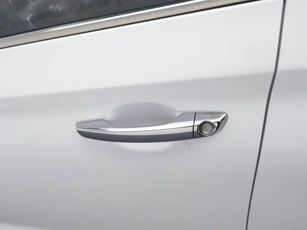 Hyundai Verna — фото 18