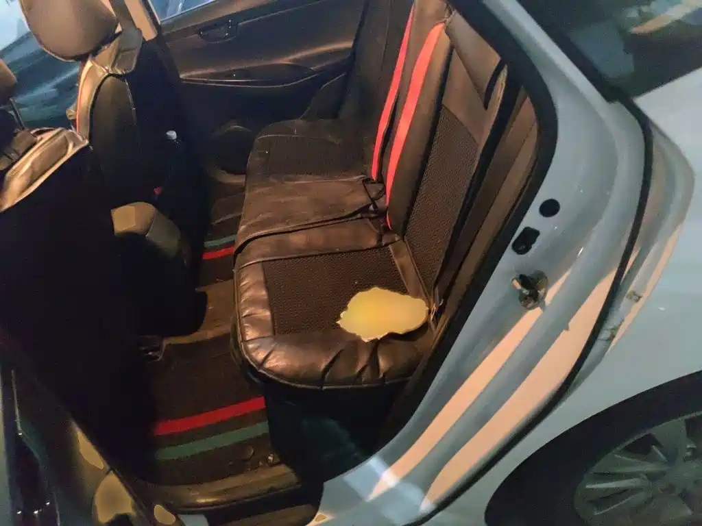 Hyundai Elantra — фото 15