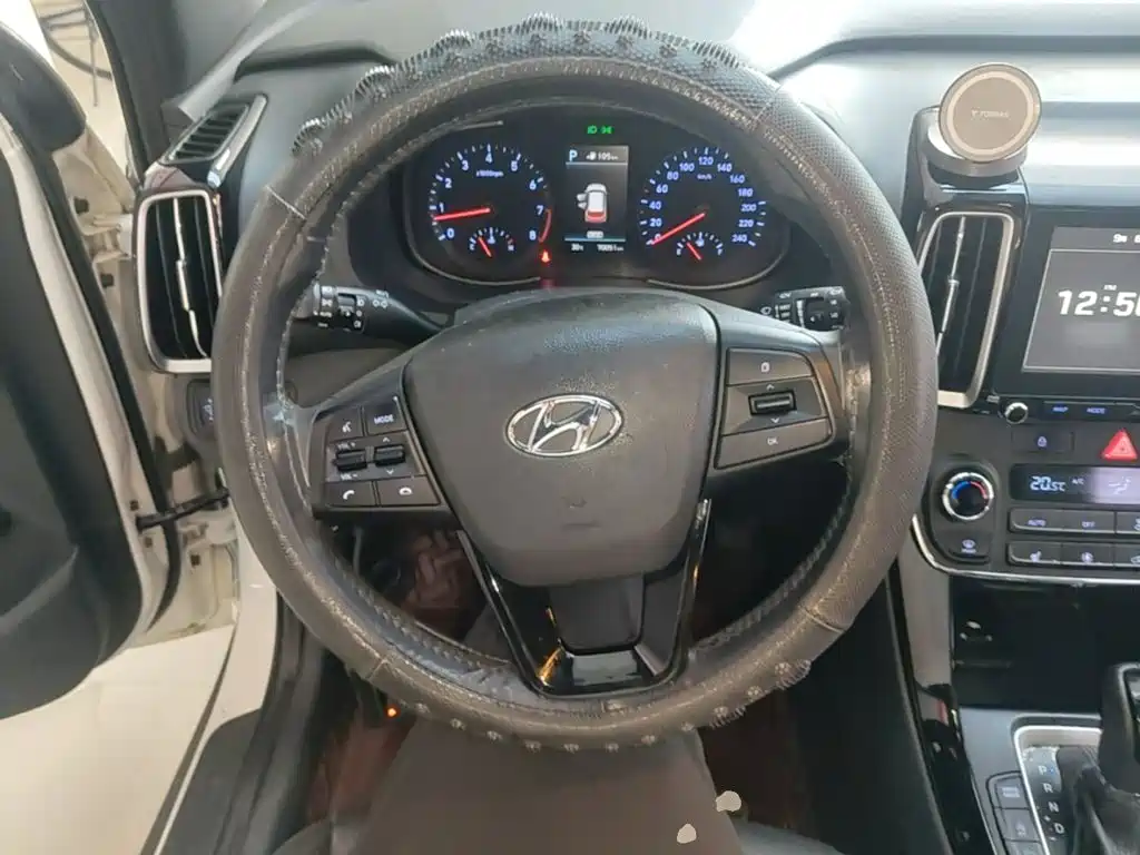 Hyundai ix35 — фото 11