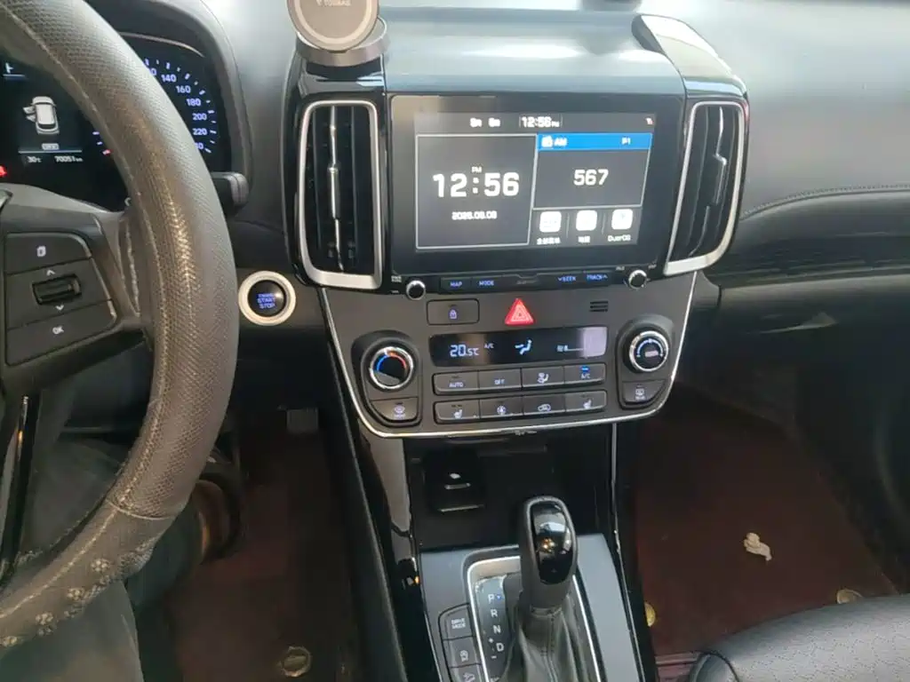 Hyundai ix35 — фото 13