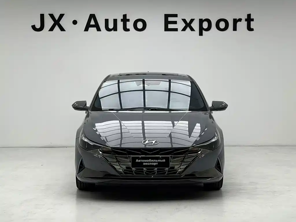 Hyundai Elantra — фото 2
