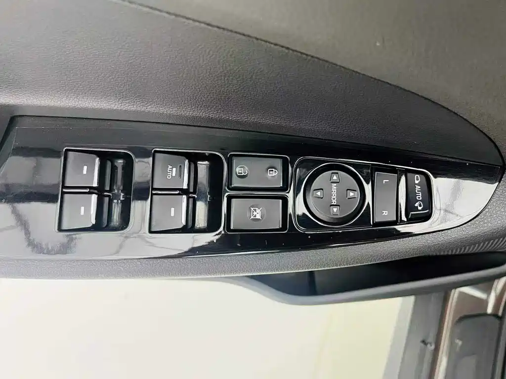 Hyundai Tucson — фото 11