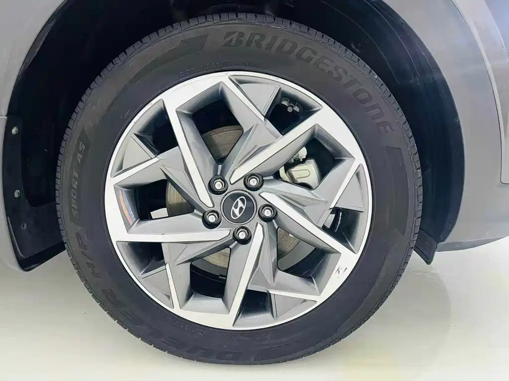 Hyundai Tucson — фото 15