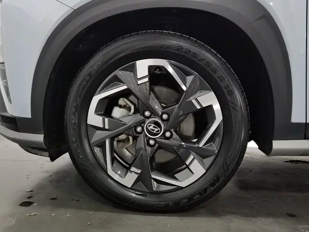 Hyundai ix35 — фото 17