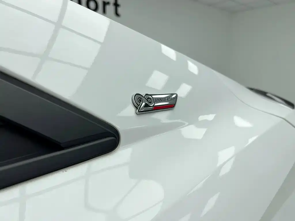 Hyundai Elantra — фото 17