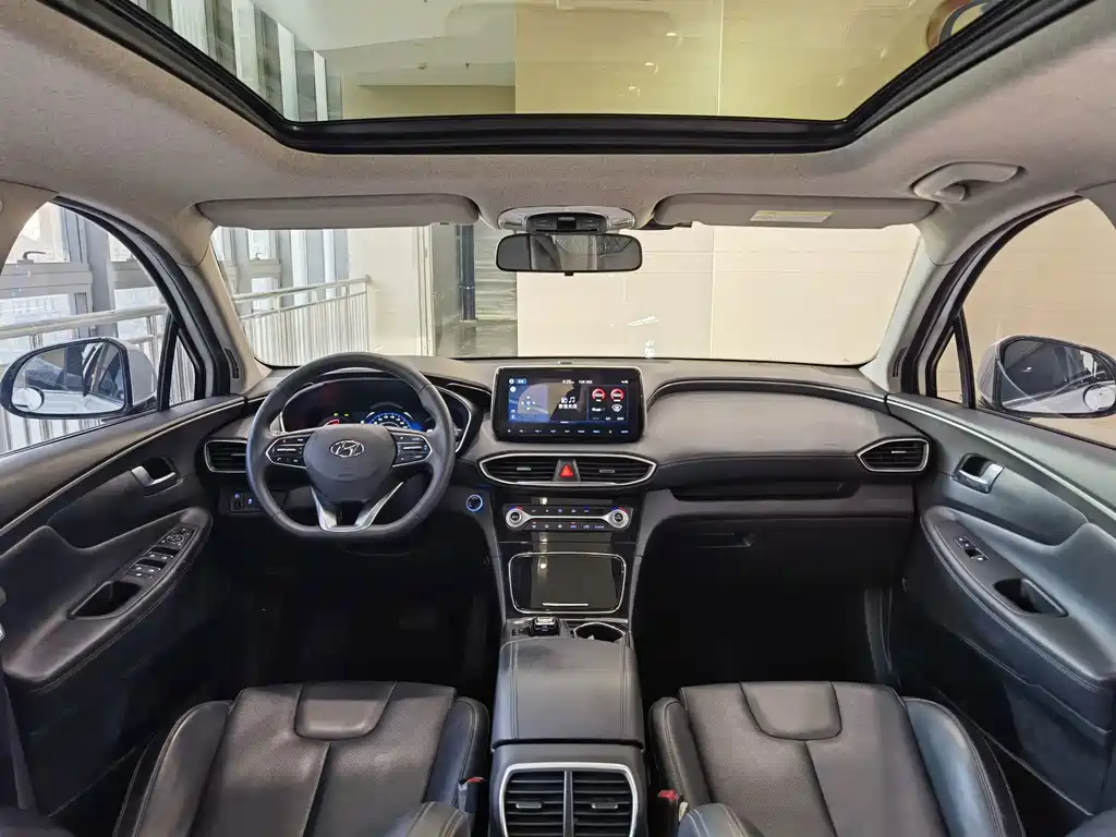 Hyundai Santa Fe — фото 5