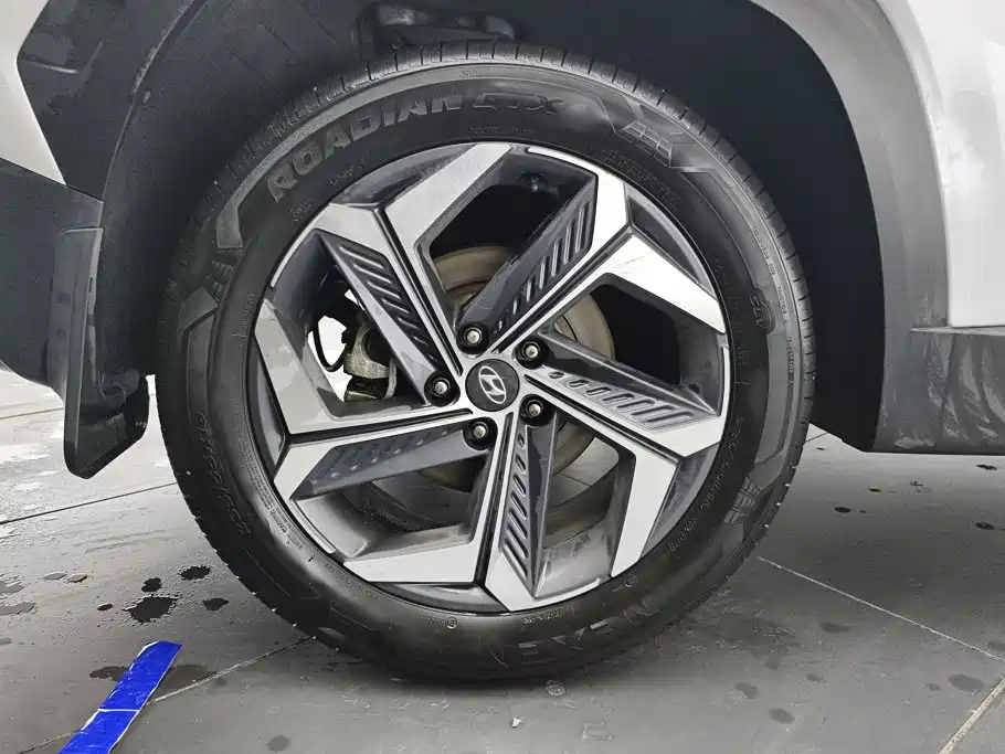 Hyundai Tucson — фото 6