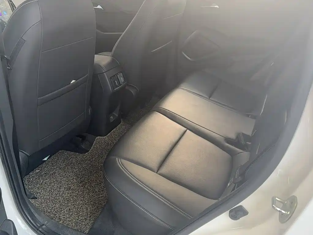 Hyundai ix35 — фото 18