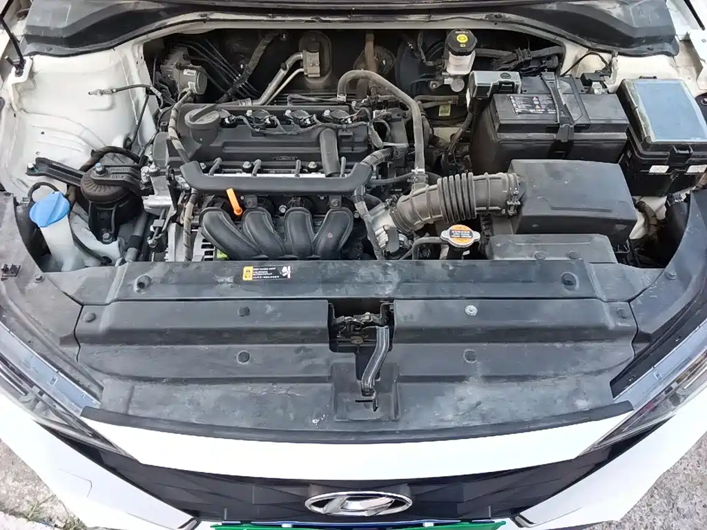 Hyundai Verna — фото 16