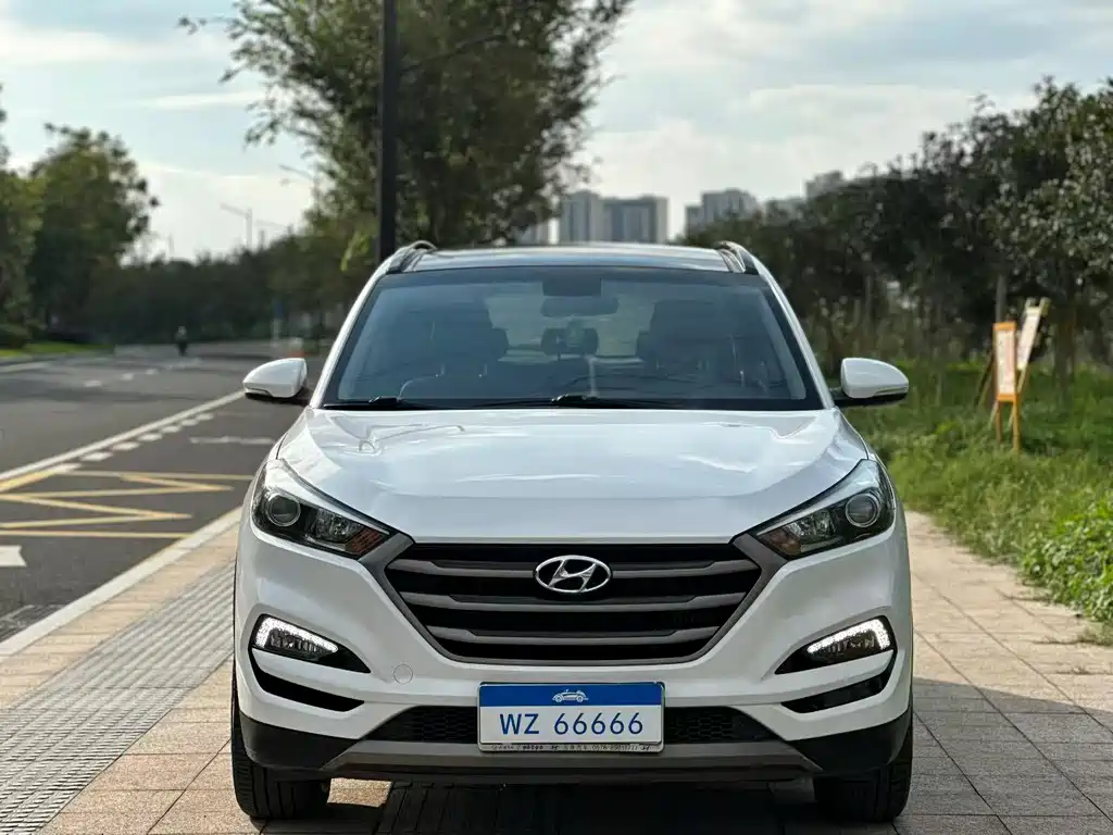 Hyundai Tucson — фото 2