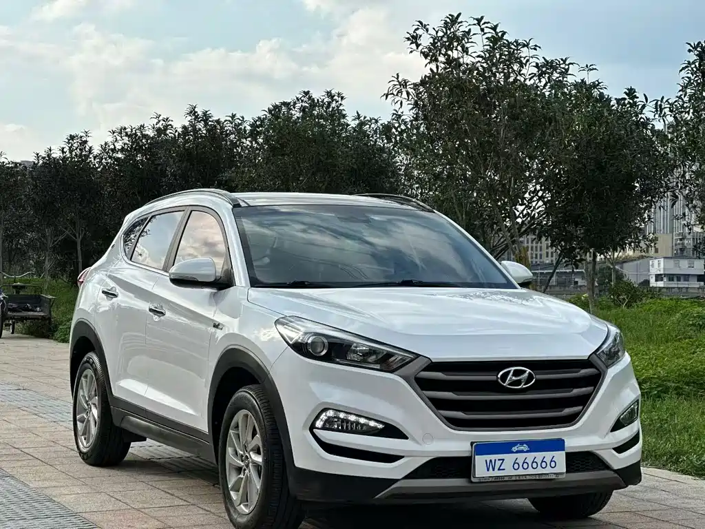 Hyundai Tucson — фото 3