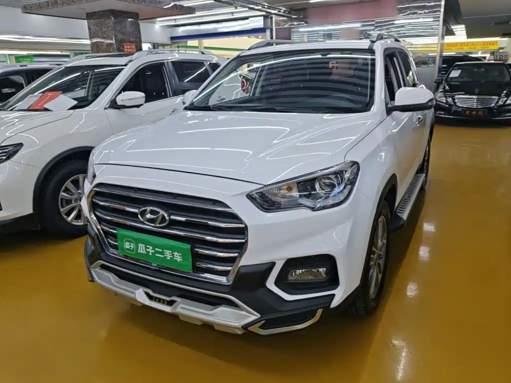 Hyundai ix35 — фото 2