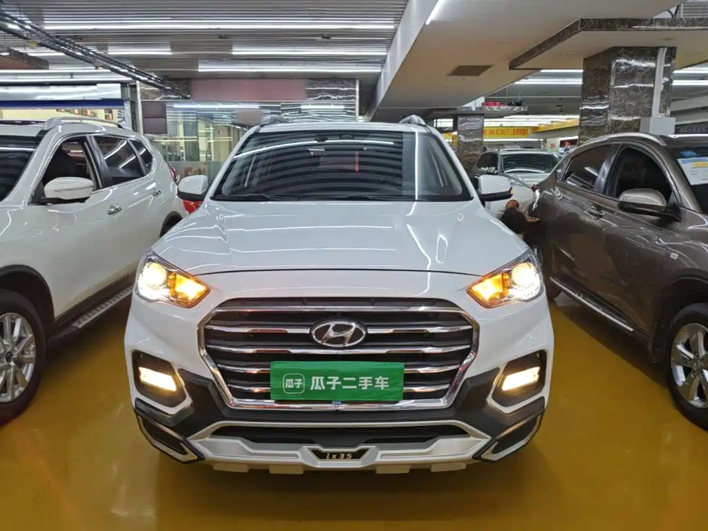Hyundai ix35 — фото 3