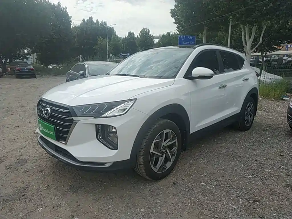 Hyundai Tucson — фото 2