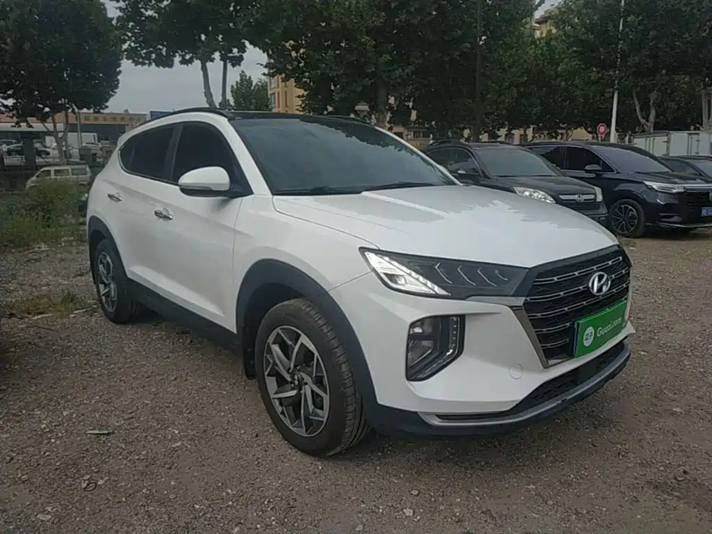 Hyundai Tucson — фото 4