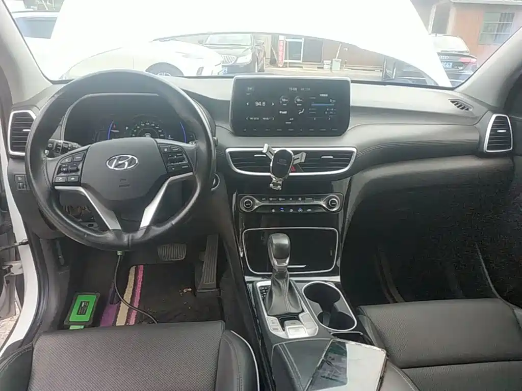 Hyundai Tucson — фото 10