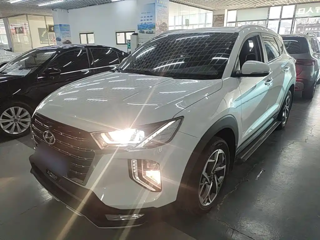 Hyundai Tucson — фото 2