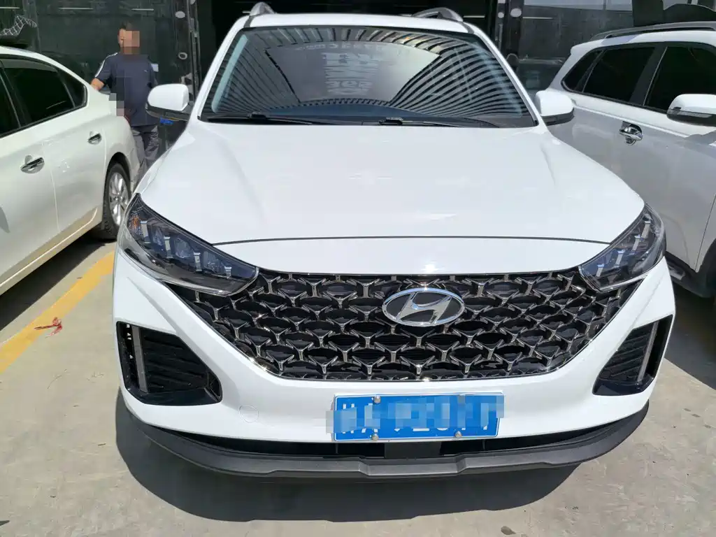 Hyundai ix35 — фото 2