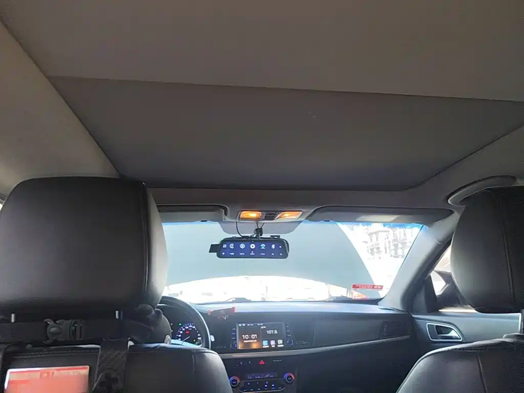 Hyundai Mistra — фото 18