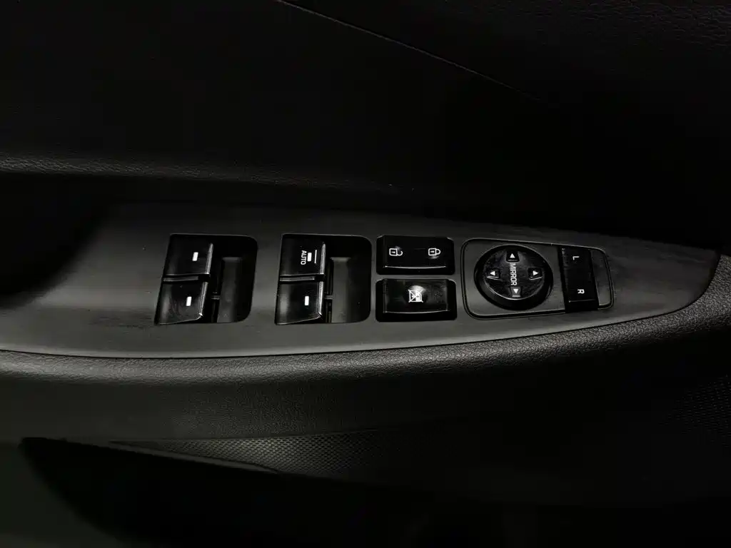 Hyundai Tucson — фото 9